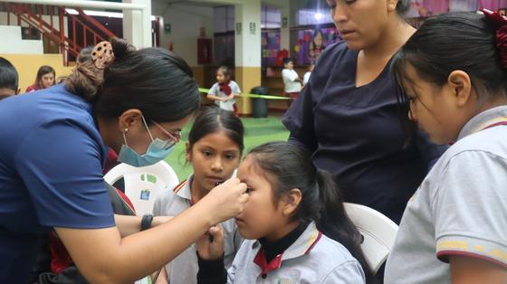 Campaña de salud en el Colegio Jireh School, foto 6