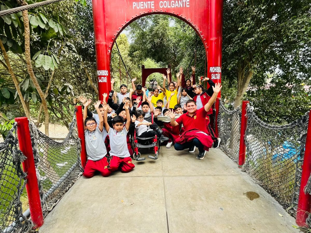 Estudiantes del Colegio Jireh School